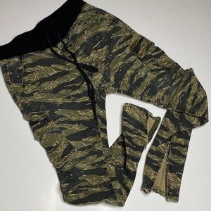 MNML Tiger Camo Cargo Pants